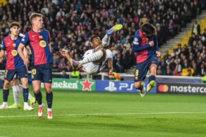 Gol e spettacolo nella semifinale di andata, Barça-Inter 3-3